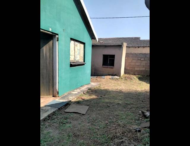 2 BEDROOM HOUSE FOR SALE IN PALM SPRINGS